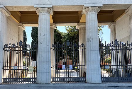 Cancello cimitero centrale di Pesaro