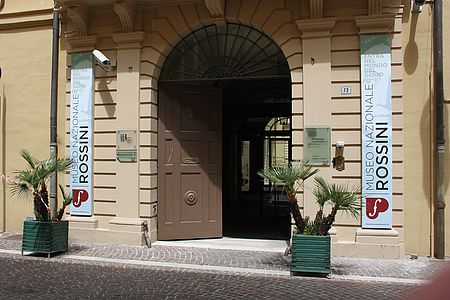 Ingresso Museo Nazionale Rossini. Palazzo Antaldi