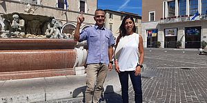 Vitali e Della Dora davanti alla Fontana di p.zza del Popolo