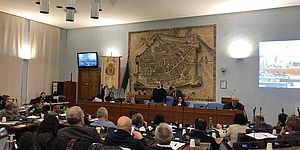 Fusione Pesaro-Monteciccardo, via libera dal consiglio alla proposta di legge approvata dalla giunta regionale