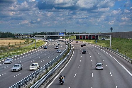 nuova minaccia di revoca della concessione ad Autostrade